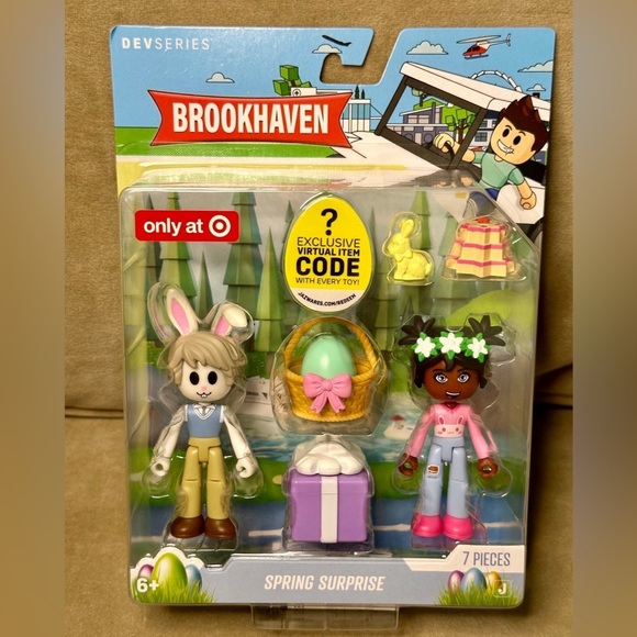 ROBLOX DevSeries Brookhaven SPRING SURPRISE Lily Harry Figures Virtual Code NIB - Picture 1 of 4